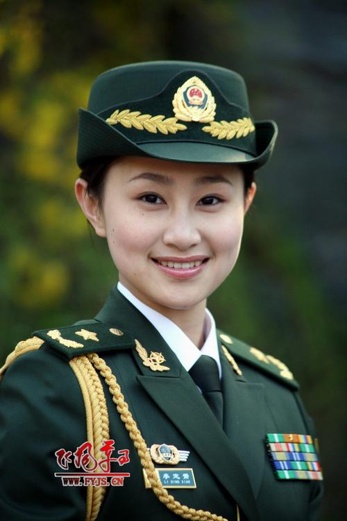 女兵的要求，参选女兵的要求