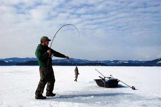 北方冬季如何钓鱼，北方冬天怎么钓鱼?