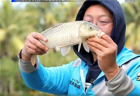 龙战荒野如何钓鱼，龙战荒野钓鱼视频2019云南