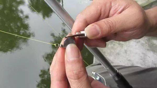 如何剪钓鱼铅皮视频？钓鱼怎么剪铅皮？